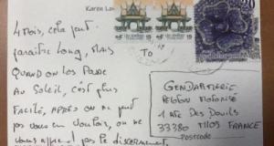 Il perd son permis, s’exile en Thaïlande et chambre les gendarmes avec une carte postale