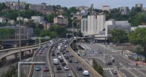 Malgré la diminution de nombre de voitures, Lyon reste parmi les villes les plus embouteillées de France