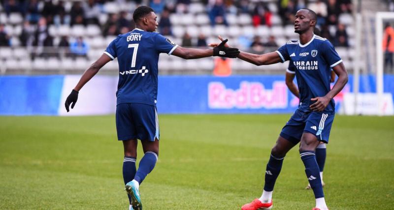  - Ligue 2 : le Paris FC remporte son duel à Guingamp et prend seul la deuxième place