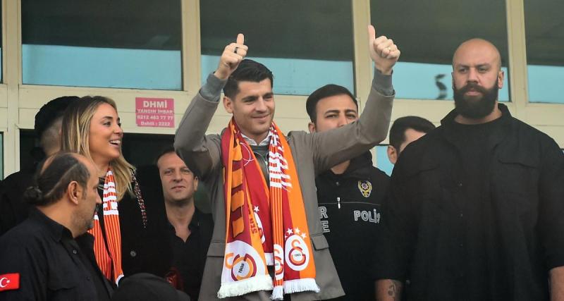  - L'accueil fou reçu par Morata à son arrivée à Istanbul