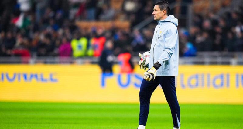  - Équipe de France : Franck Raviot, entraîneur des gardiens, a assisté au derby milanais