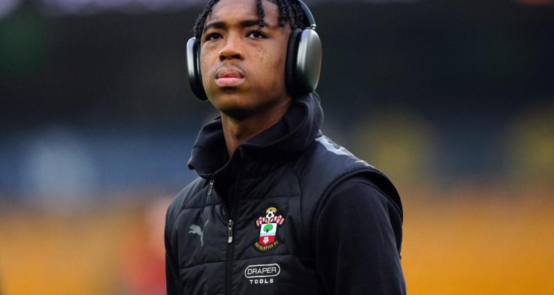  - Strasbourg s'offre un talent de Premier League (off)