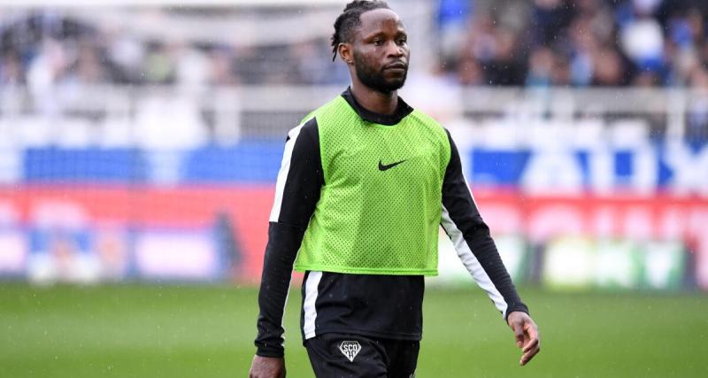  - Ligue 2 : Dunkerque casse un prêt, plusieurs mouvements à Pau (off)