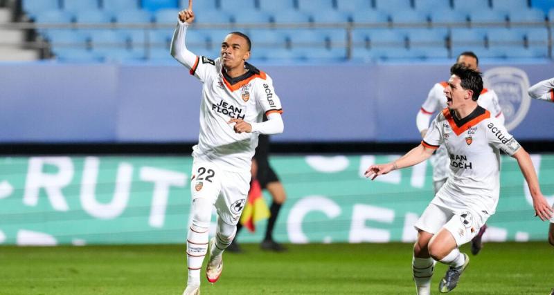  - Ligue 2 : le but exceptionnel de Kroupi (Lorient) à Troyes