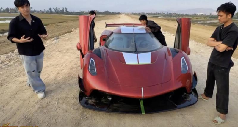  - Il transforme une simple Toyota en réplique de Koenigsegg Jesko