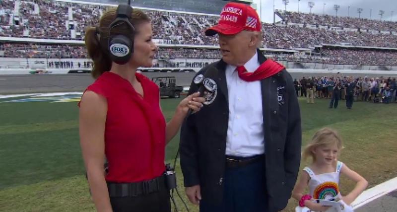  - Nascar : Trump s'offre deux tours de piste au Daytona 500