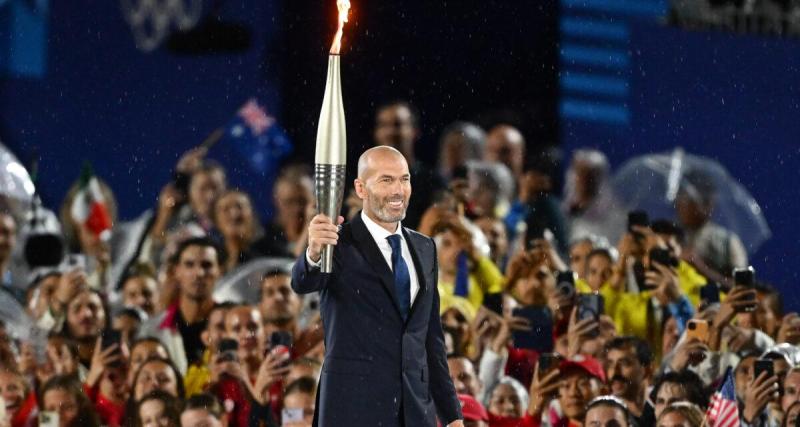  - Zidane prépare déjà son arrivée chez les Bleus, le Real en Ligue 1, l'avenir de Pogba...Les immanquables du jour !