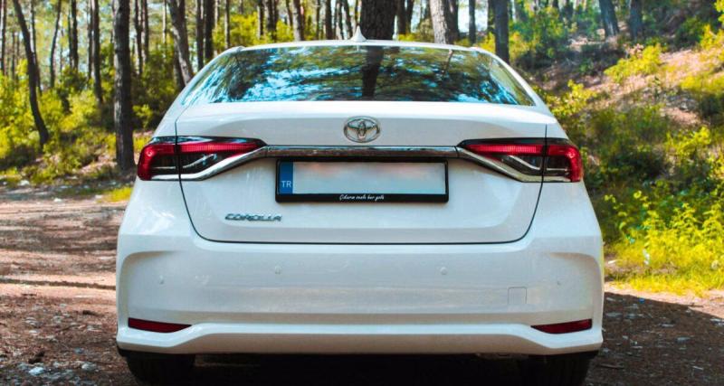  - Cette Toyota Corolla valait le prix d’un café… et s’est revendue une fortune !