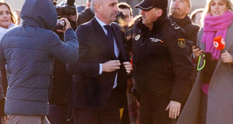  - Football : Luis Rubiales, ancien président de la Fédération espagnole, condamné dans l'affaire du baiser forcé à Jenni Hermoso !