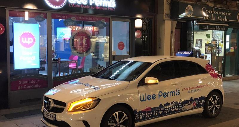  - Il obtient le permis de conduire et le perd en sortant du véhicule d’examen