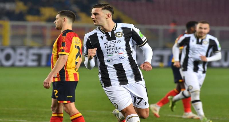  - La scène complètement lunaire d'un joueur en Serie A après avoir transformé son pénalty !