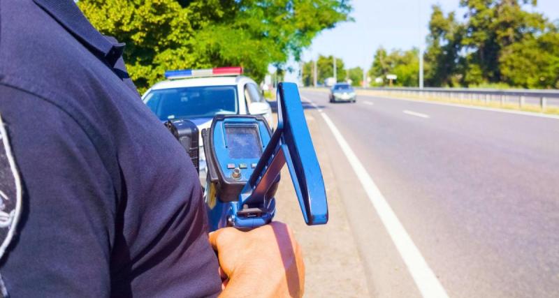  - 150 km/h au lieu de 80 : cette Tesla fait scandale sur les routes du Rhône !