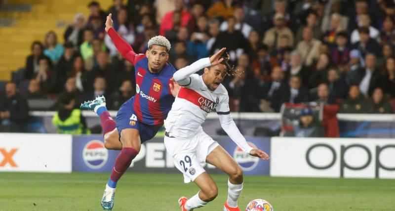  - PSG - Barça : Araujo s'est fait "hanter" par son carton rouge