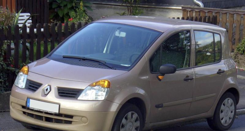  - Sa voiture finit coincée dans un port breton : une marée de questions