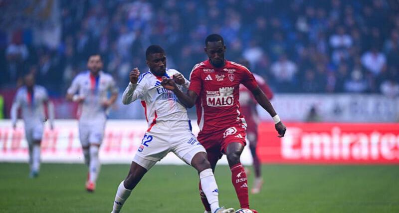  - Ligue 1 : à la pause, l'OL et Brest se neutralisent