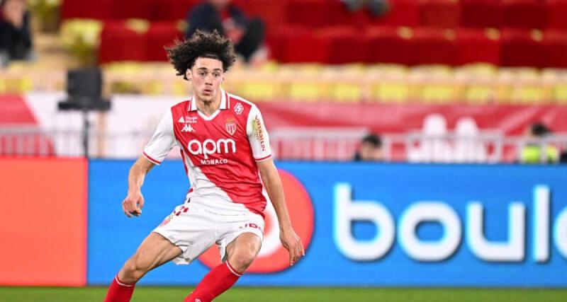  - Monaco : "C’est toujours flatteur", Maghnes Akliouche répond à l'intérêt du PSG