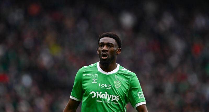  - Saint-Étienne : agressé par un supporter, Dylan Batubinsika porte plainte