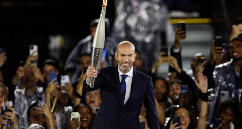  - Equipe de France : l'offre dingue qui aurait pu éloigner Zidane des Bleus