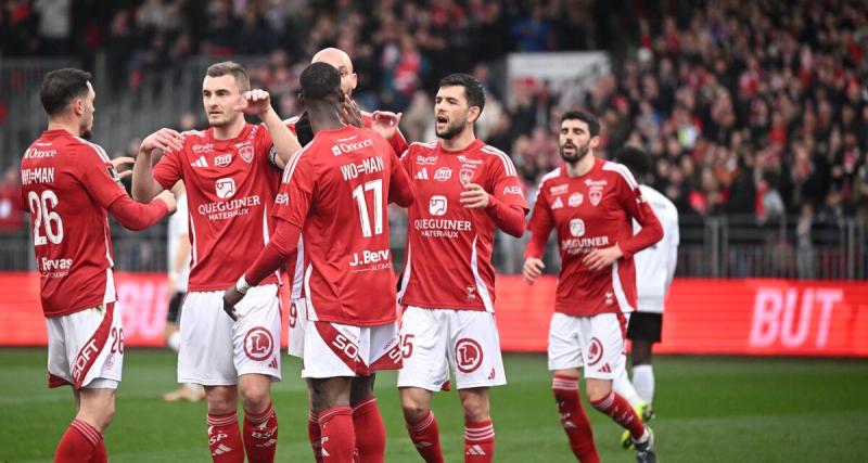  - Brest logiquement devant Angers à la pause