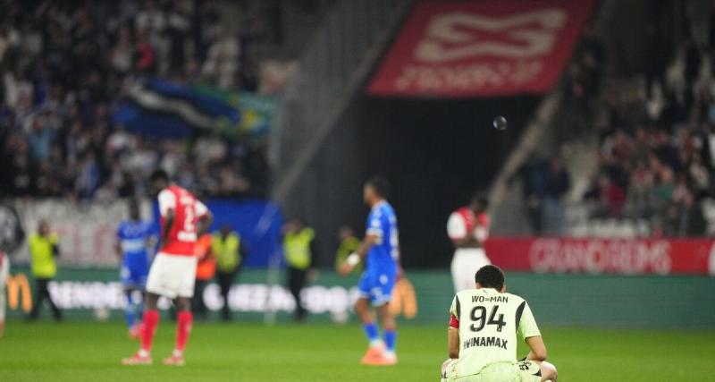  - Scène incroyable en Ligue 1 : un gardien s'en prend à son coéquipier