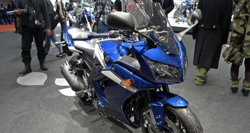  - Flashé à 206 km/h au lieu de 90, le motard reçoit un "carton rouge" de la part des gendarmes