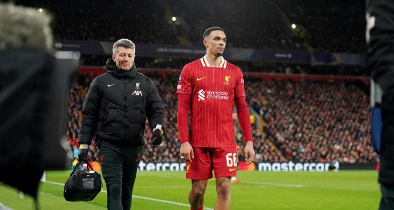  - Liverpool - PSG : l'image inquiétante de la cheville blessée d'Alexander-Arnold