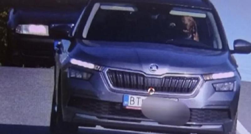  - Une voiture est flashée en excès de vitesse, le conducteur est… un chien