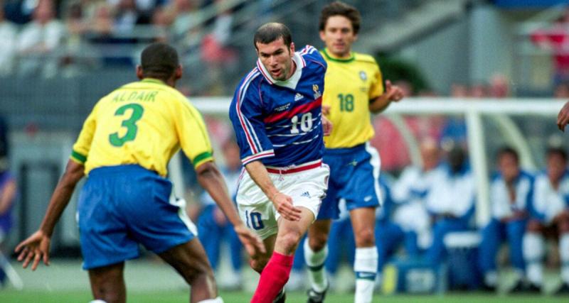  - Un maillot historique de Zidane vendu aux enchères !