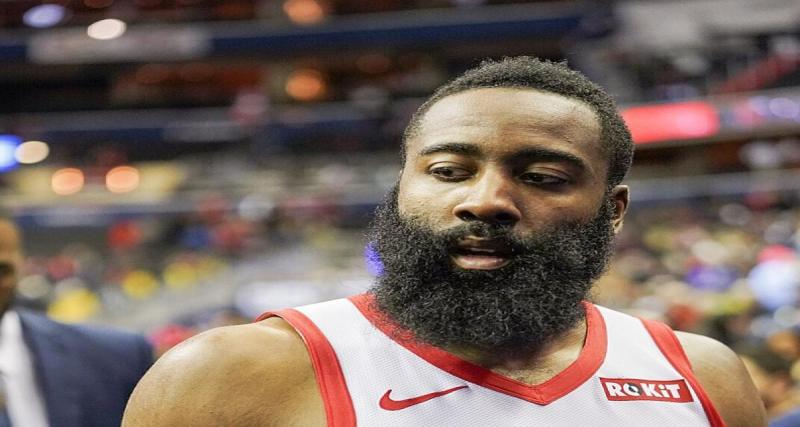  - Un célèbre joueur américain de NBA customise sa Maserati GT2 à la couleur de ses chaussures