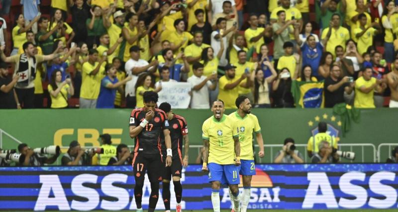  - Le geste musclé de Raphinha pour sortir Vinicius du terrain