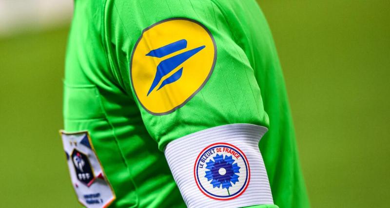  - Insolite, un supporter appelé pour arbitrer Dijon - Valenciennes après une blessure