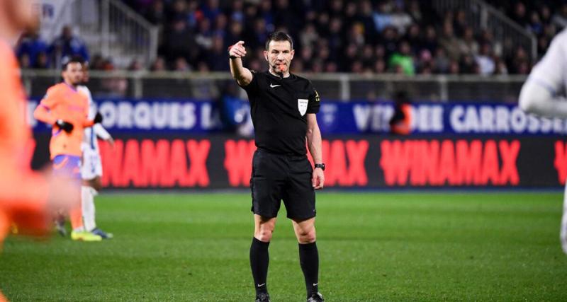  - Foot Amateur : un arbitre suspendu quatre mois… pour avoir critiqué Jérémy Stinat
