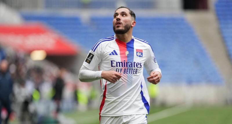  - OL : le groupe pour le déplacement à Strasbourg, avec Cherki