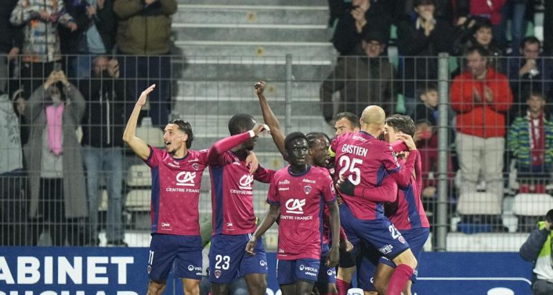  - Ligue 2 (J28) : Clermont mène, Metz leader provisoire, Martigues devant à la pause...