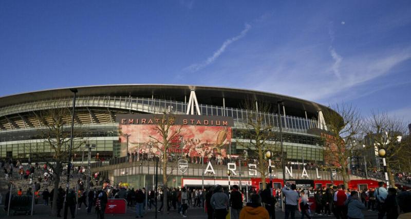  - Ligue des Champions : Arsenal honore Thierry Henry avec un tifo spécial à l'Emirates