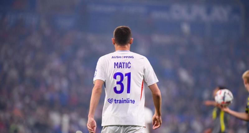  - OL - United : le tacle les deux pieds décollés de Matic sur Onana