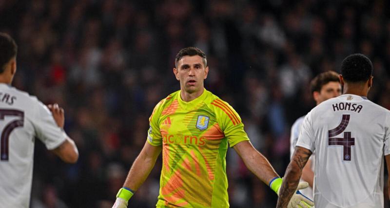  - PSG : le joli message d'Emiliano Martinez à Désiré Doué