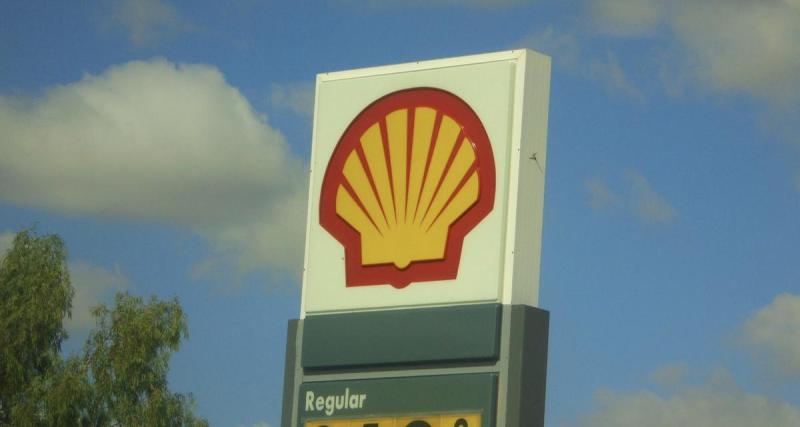  - Un retraité recharge sa voiture électrique, Shell lui facture près de 1200€
