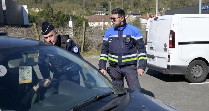  - Il renverse son voisin après plusieurs altercations : « Les voix m’ont dit de le faire »