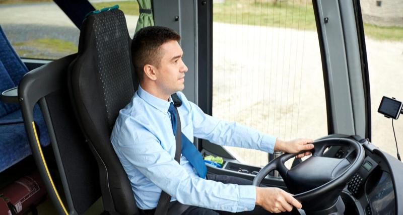  - Condamné pour avoir volé six euros, ce chauffeur de bus ne touchera pas sa prime retraite de... 73 000 euros