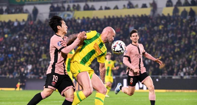  - Nantes - PSG : les banderoles cinglantes contre le Qatar et la LFP