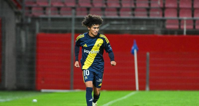  - Aubagne : le but exceptionnel du triplé de Benhattab contre Châteauroux