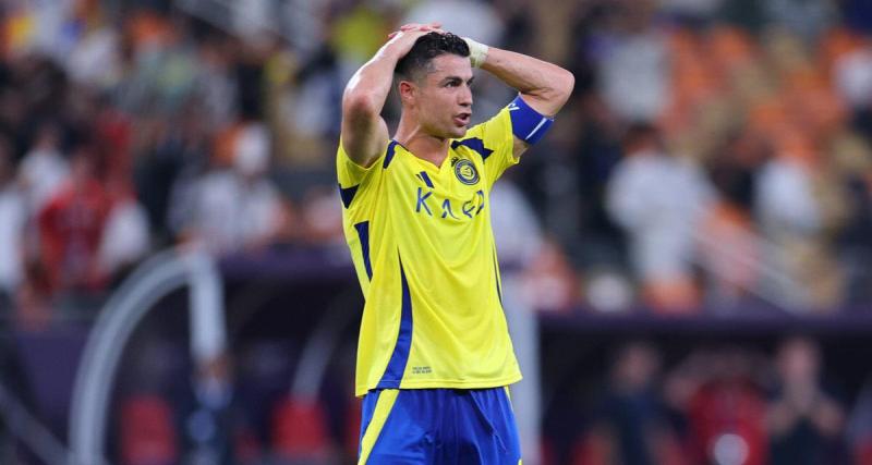  - La discussion lunaire entre Cristiano Ronaldo et lui-même sur la pelouse