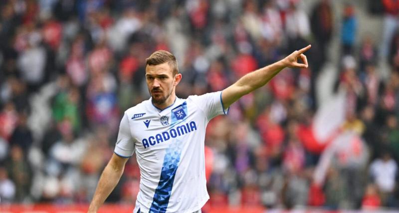  - Auxerre : Gaëtan Perrin repousse une offre de prolongation de l'AJA