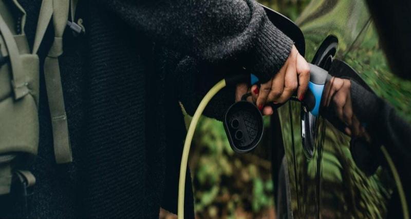  - Acheter un véhicule électrique ou essence ? "Le consommateur est perdu" selon cet expert