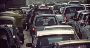 Mercredi, jeudi, dimanche, Bison Futé voit rouge, trafic dense avec le pont du 8 mai
