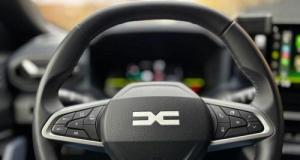 Insolite : il force le destin en réclamant une indemnisation à Stellantis… pour son Dacia Duster !