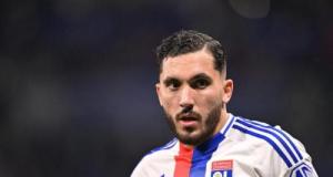 Rayan Cherki, l'artiste lyonnais à la porte des Bleus