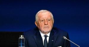 OL : Aulas dézingue Textor et sa gestion financière avant la DNCG