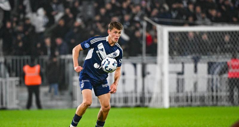  - Bordeaux : le but exceptionnel d'Adrien Louveau contre Granville